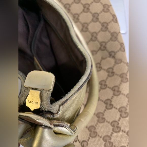 💕👜 GUCCI Monogram Hobo Bag - Picture 9 of 14